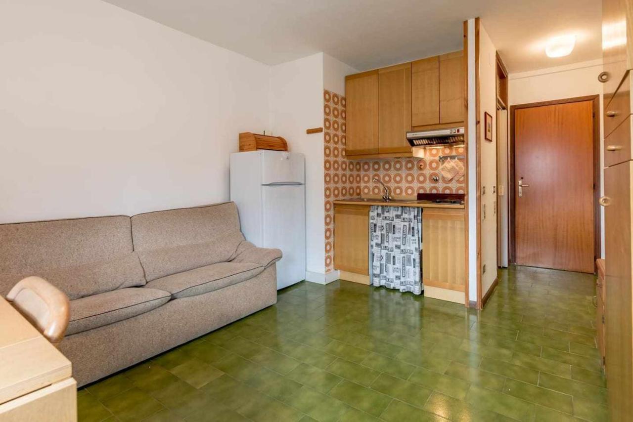 Ferienwohnung Casa Sul Fiume Calceranica Al Lago Ospitar Exterior foto