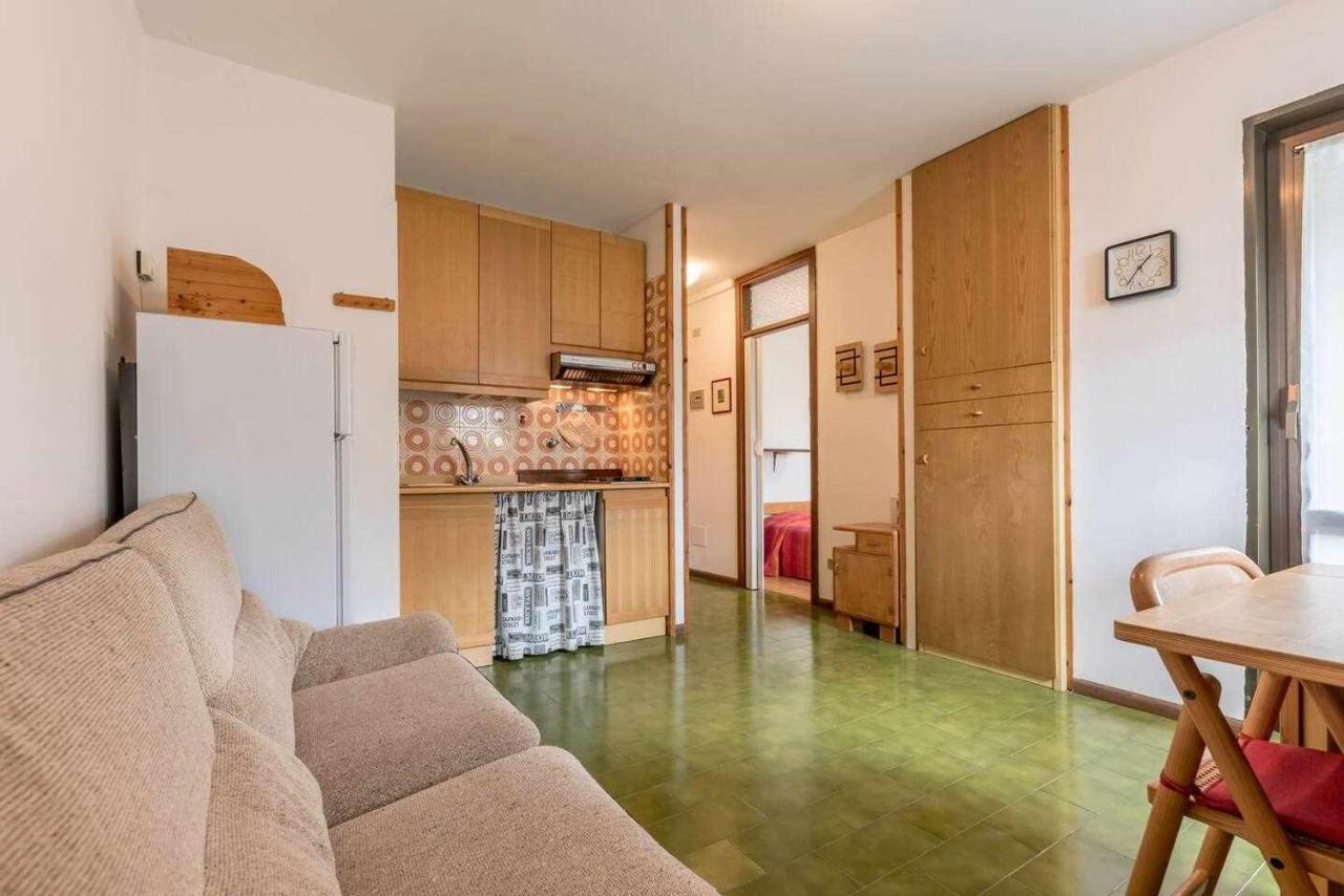 Ferienwohnung Casa Sul Fiume Calceranica Al Lago Ospitar Exterior foto