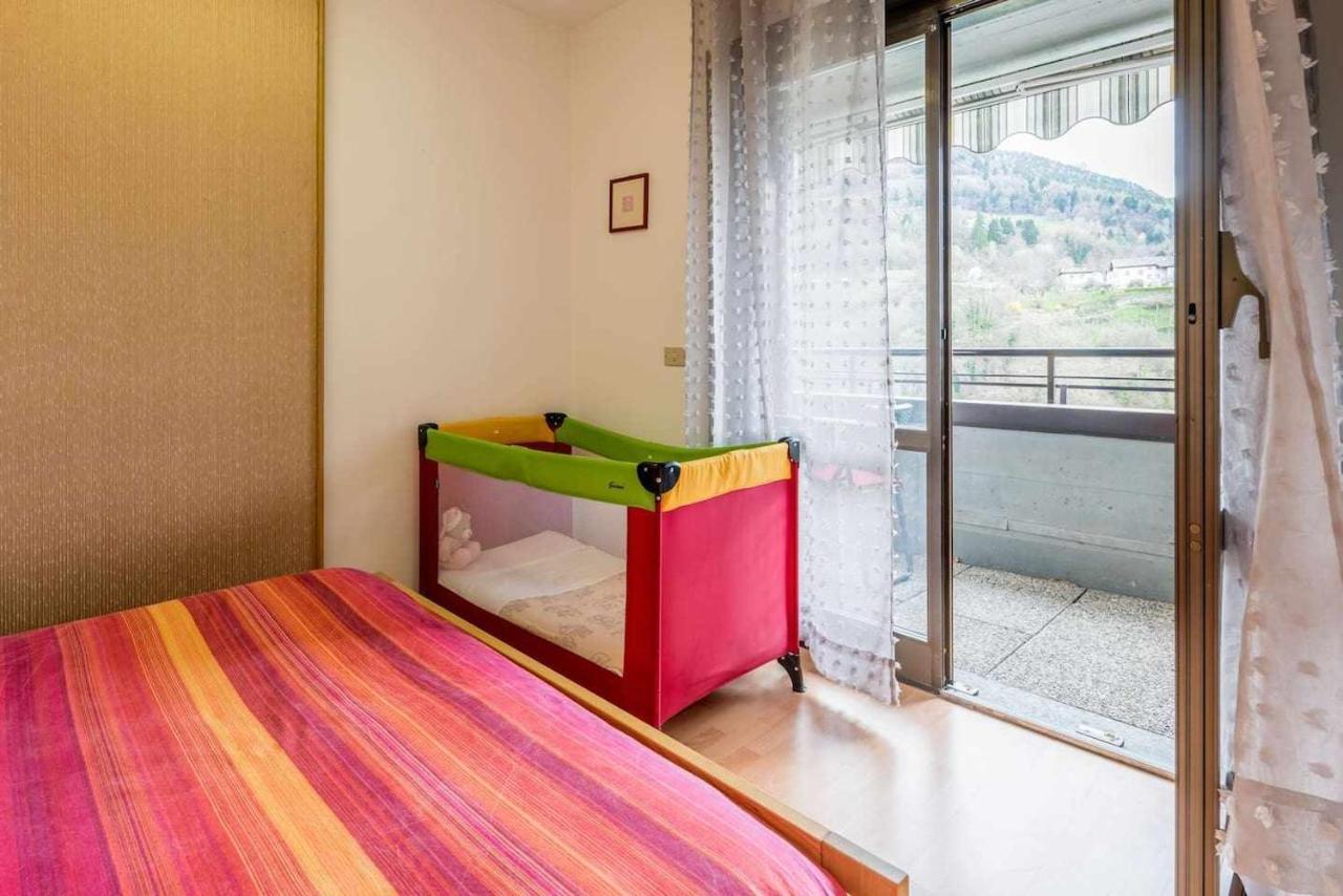 Ferienwohnung Casa Sul Fiume Calceranica Al Lago Ospitar Exterior foto